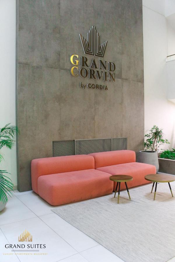 Grand Suites Corvin Budapest Exterior photo